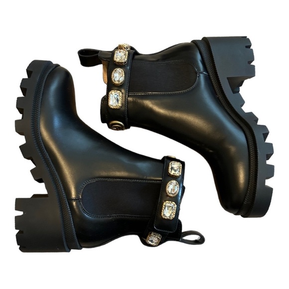 Gucci Leather Ankle Boot Crystal Belt - Picture 3 of 16